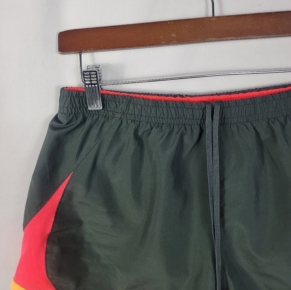 Women's Small Nike running shorts - Picture 4 of 4
